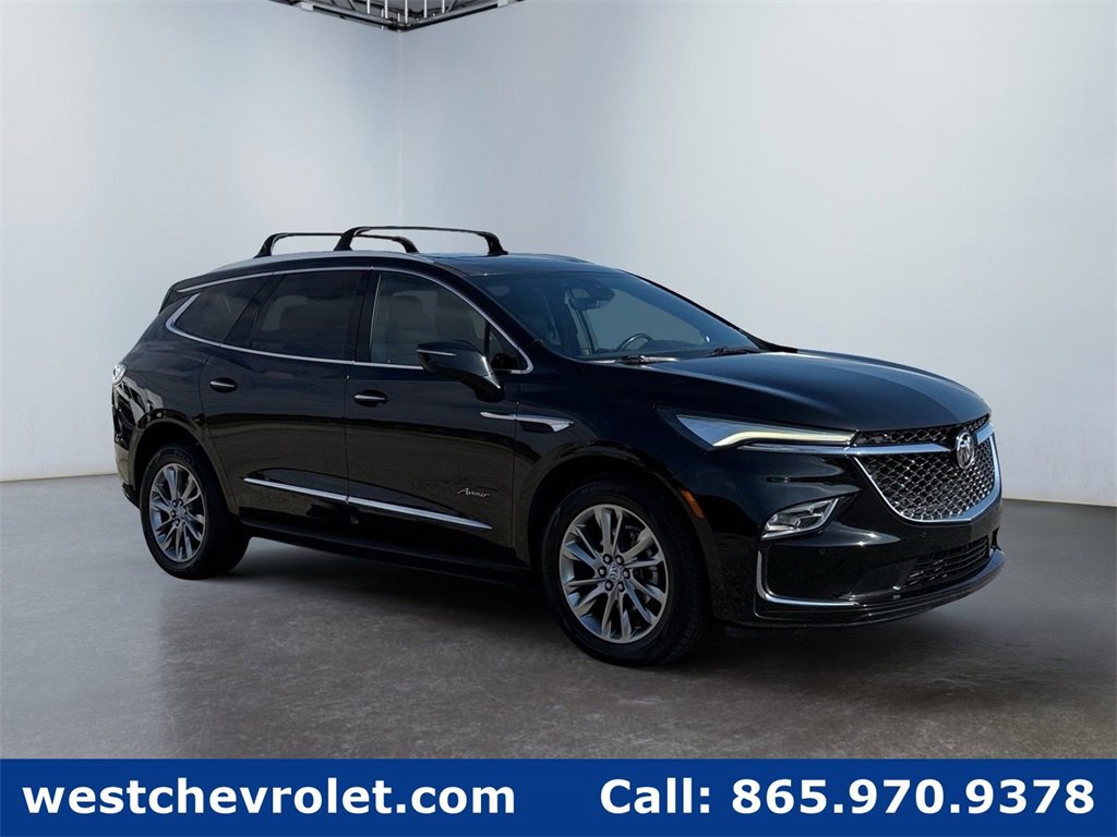 Used 2023 Buick Enclave Avenir w/ Avenir Technology Package image 1