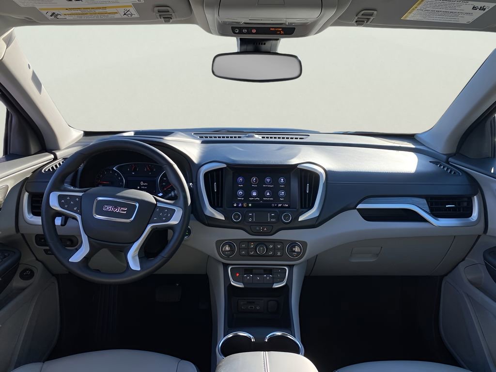 Used 2024 GMC Terrain SLT w/ Tech Package image 18