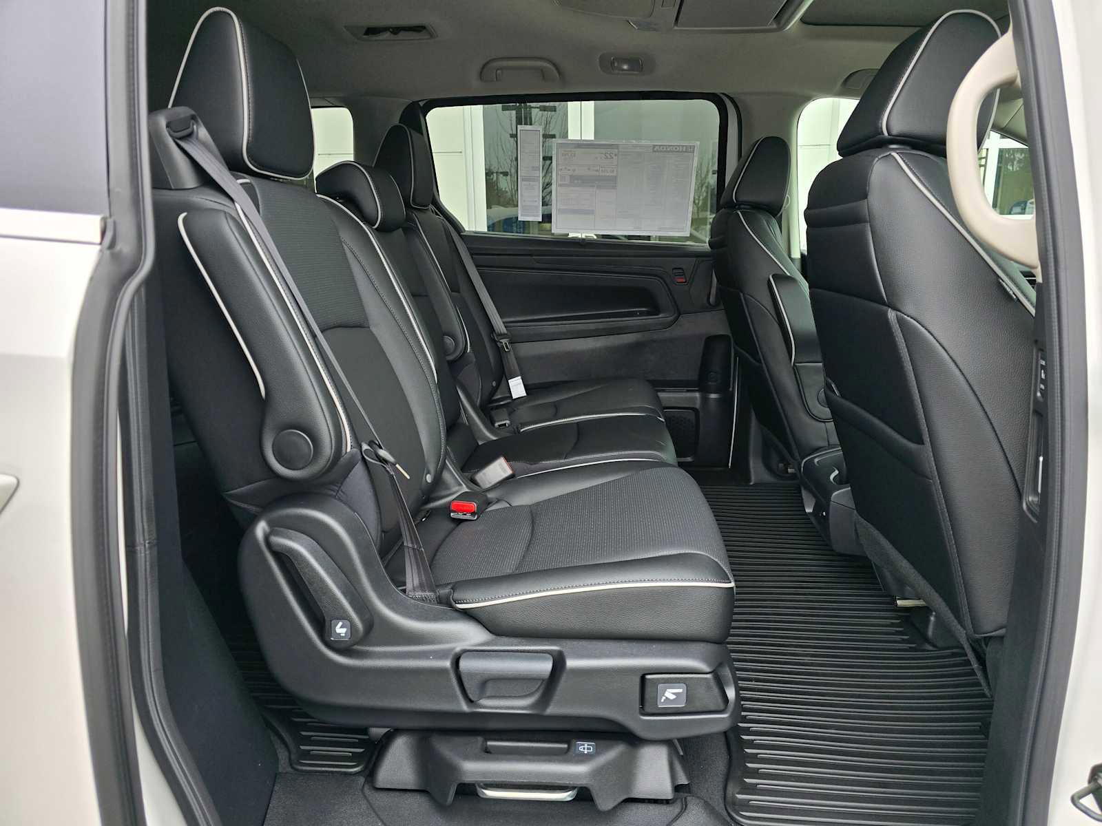 New 2026 Honda Odyssey Elite image 12