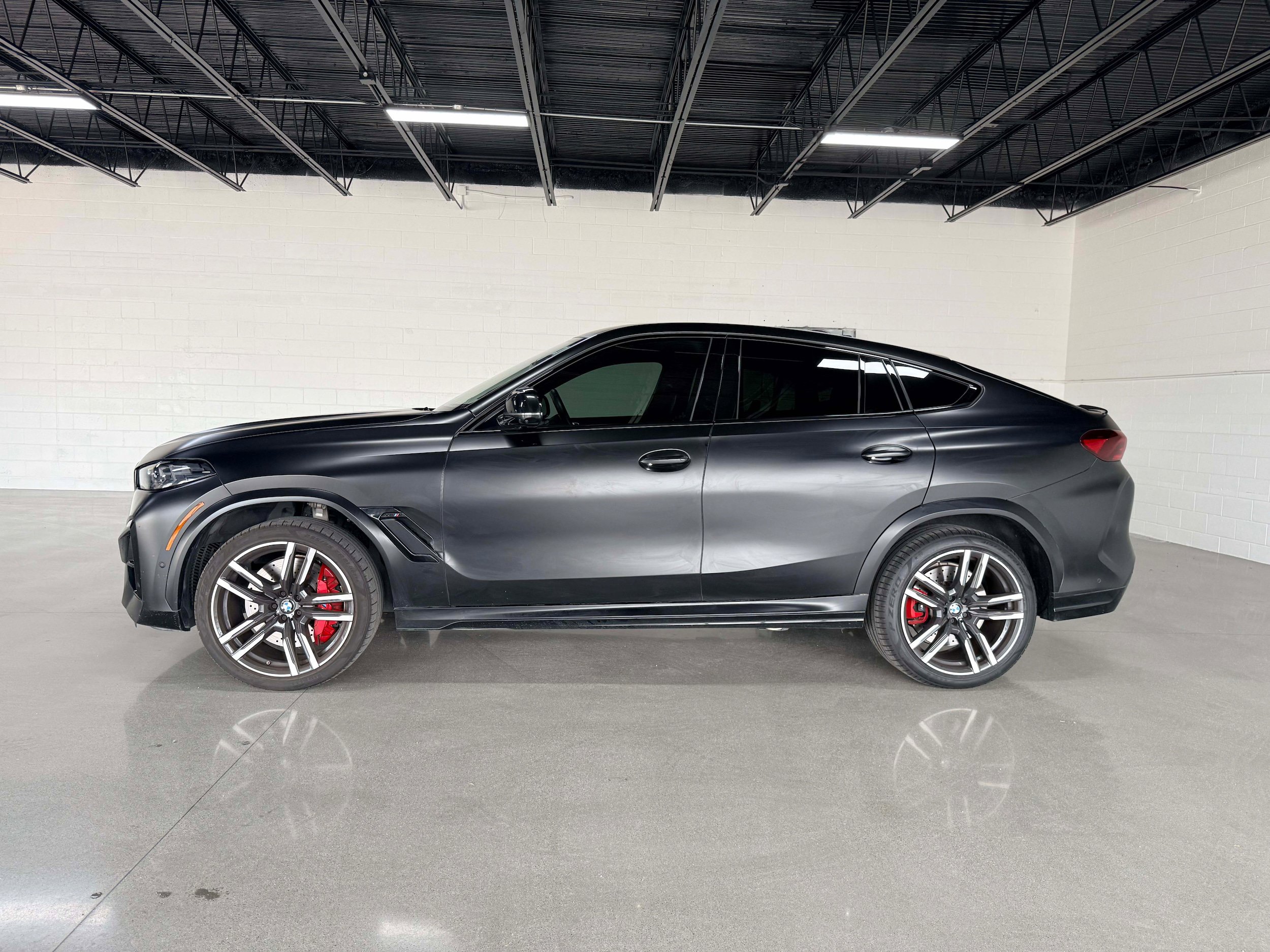 Used 2024 BMW X6 M Competition w/ Executive Package AWD/4WD image 3