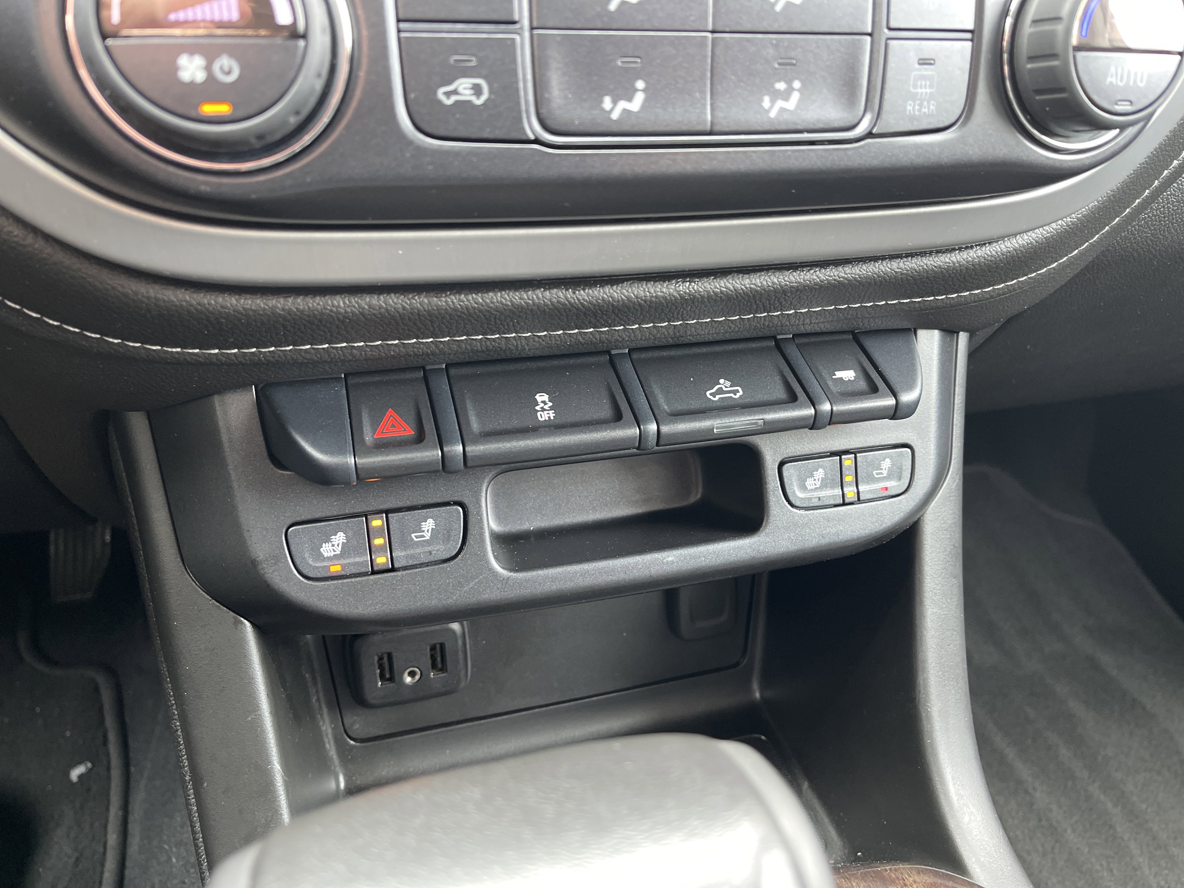 Used 2021 GMC Canyon Elevation w/ High Elevation Package image 22