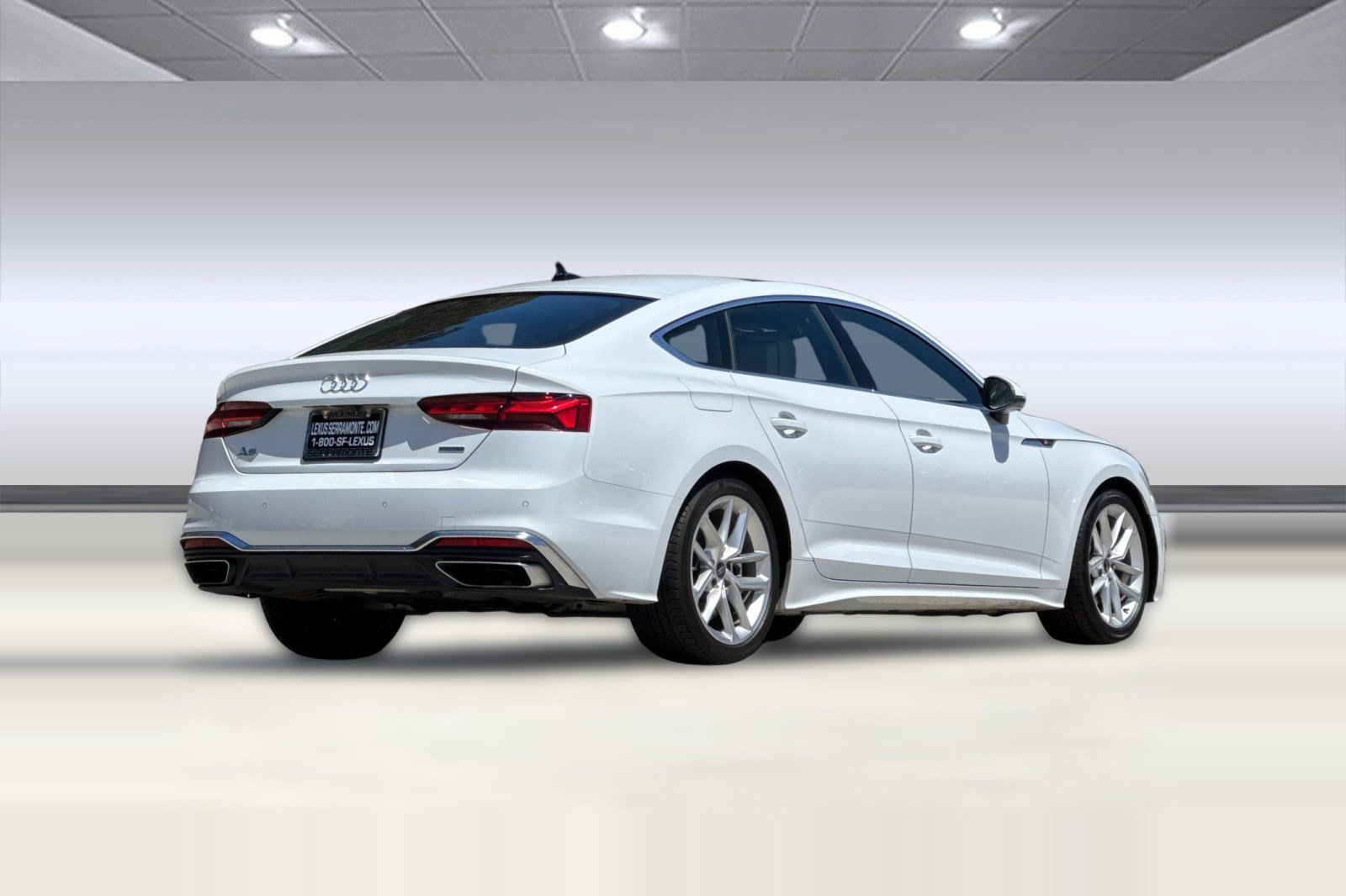 Used 2023 Audi A5 2.0T Premium Plus w/ Premium Plus AWD/4WD image 8