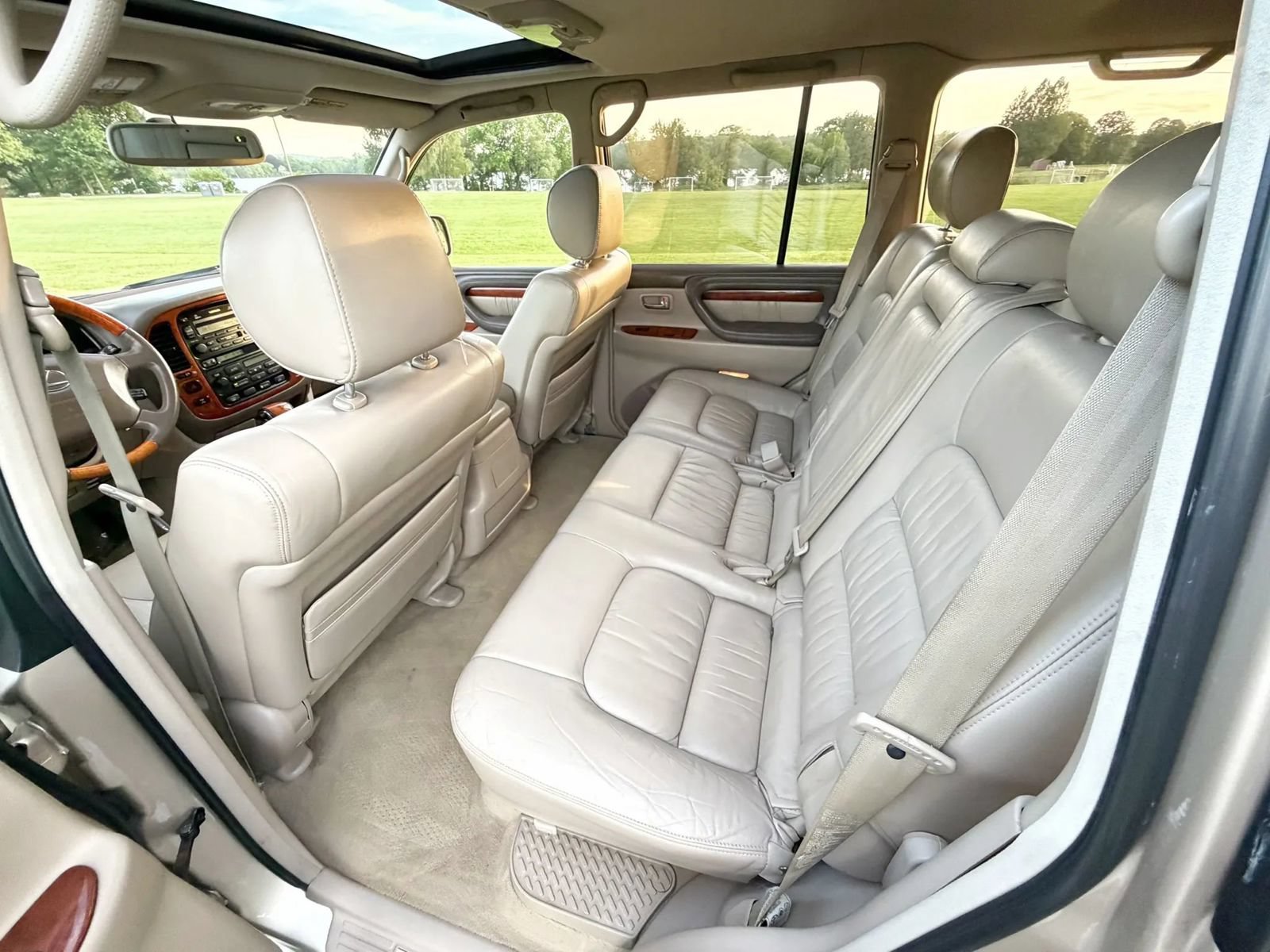 Used 2001 Lexus LX 470 4WD image 62