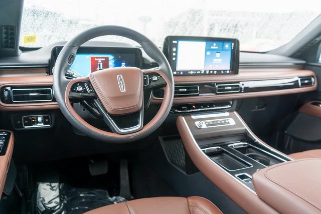 Used 2025 Lincoln Aviator Reserve w/ Illumination Package AWD/4WD image 14