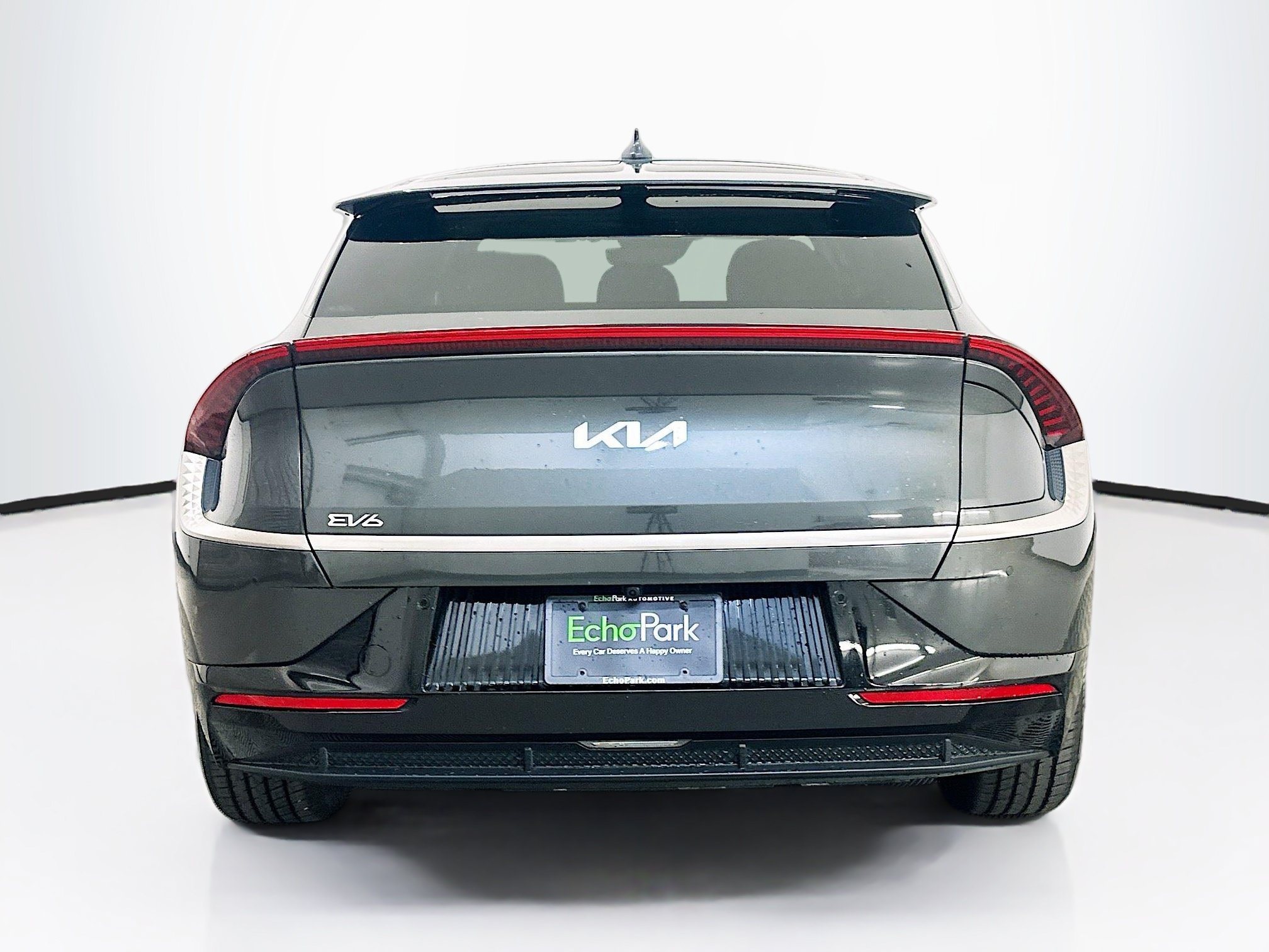 Used 2024 Kia EV6 Wind w/ Wind Technology Package AWD/4WD image 7