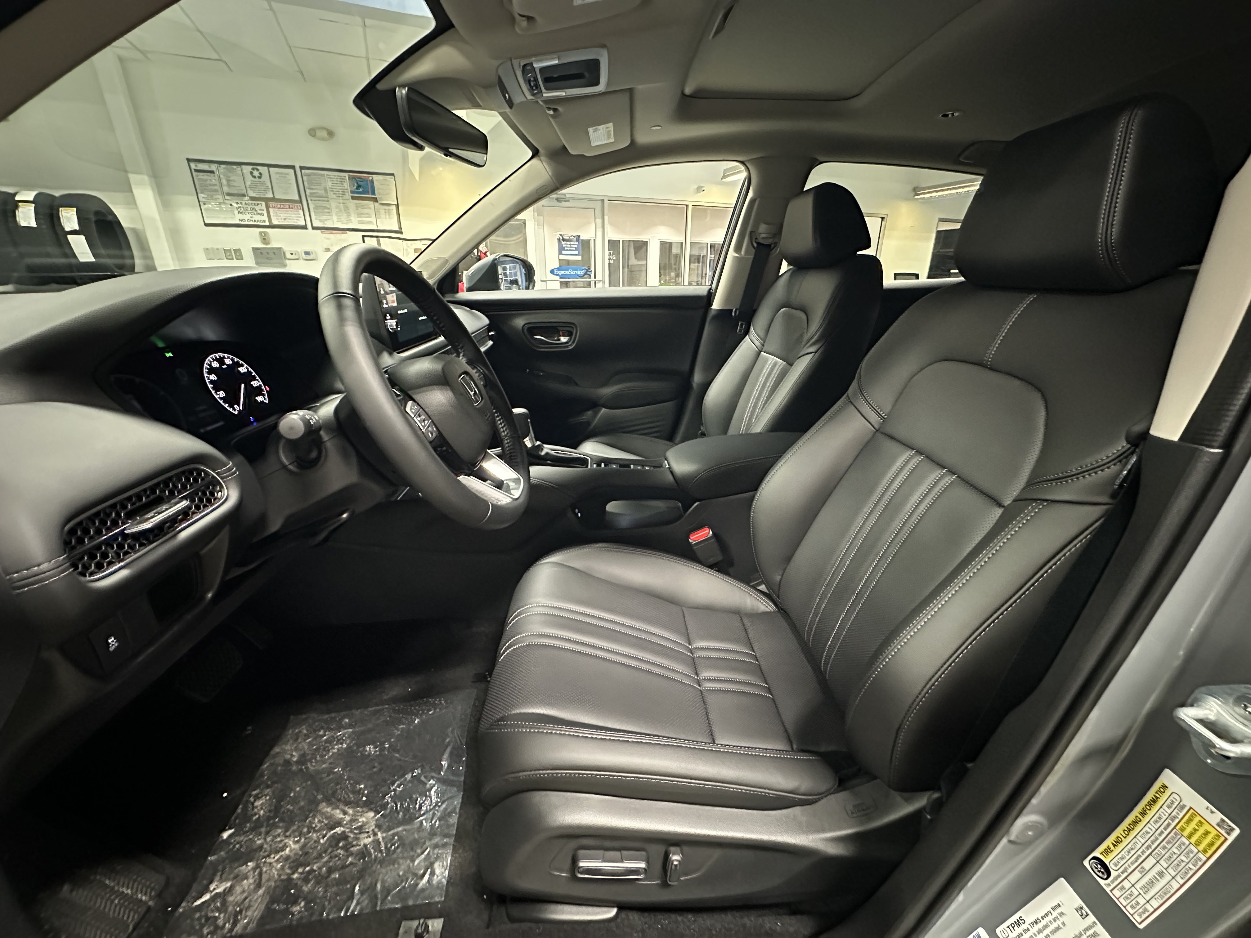New 2027 Honda HR-V EX-L image 8