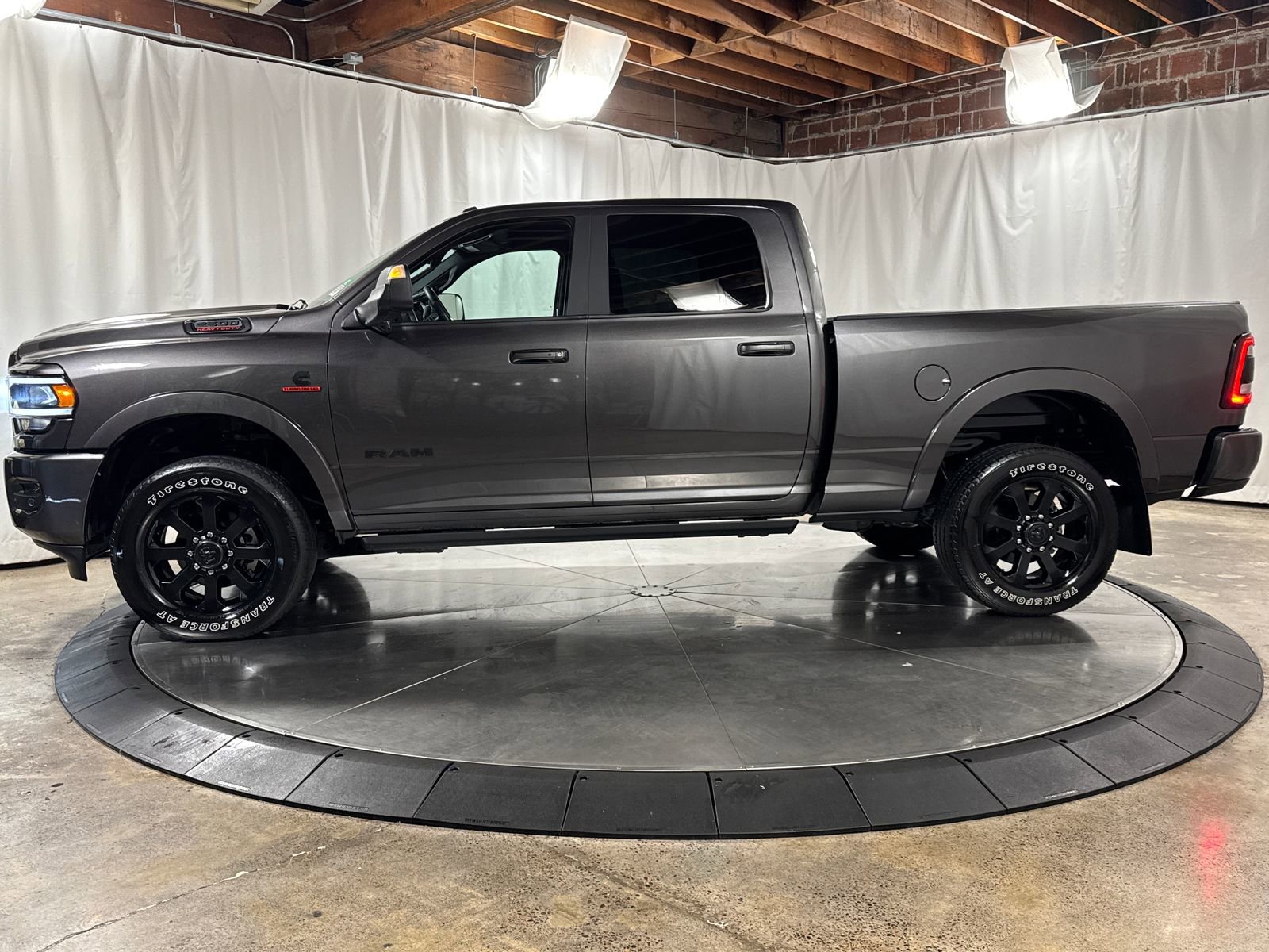 Used 2020 RAM 2500 Laramie AWD/4WD image 9