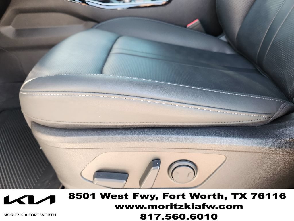 Certified 2025 Kia Sorento SX AWD/4WD image 22