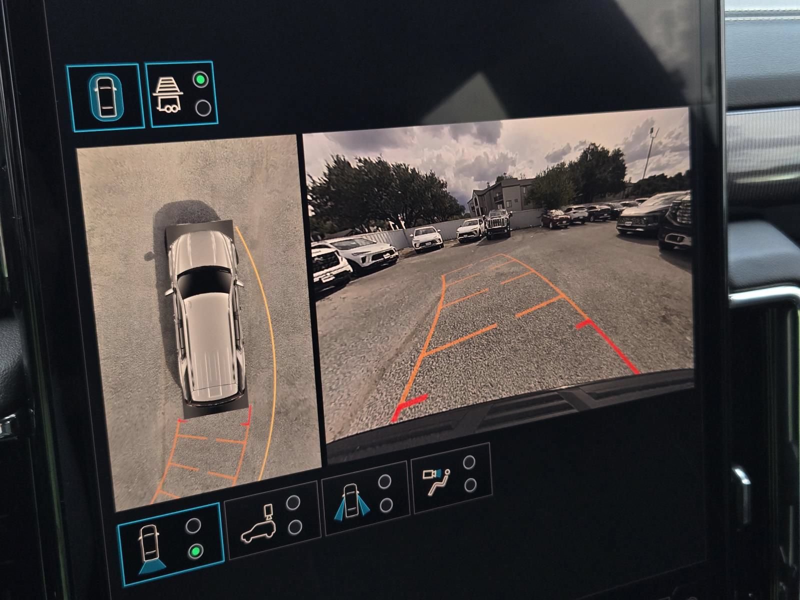 New 2026 GMC Yukon Elevation RWD image 9