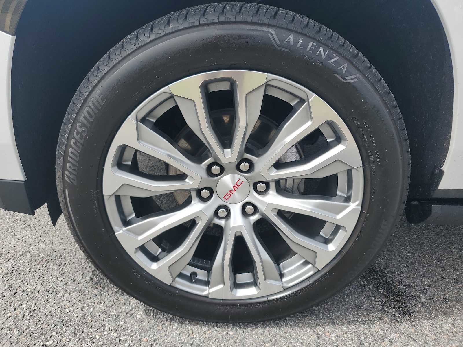 Certified 2023 GMC Yukon XL Denali image 10