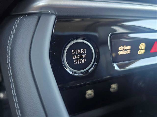 Used 2025 Audi Q5 Premium w/ Convenience Package AWD/4WD image 30