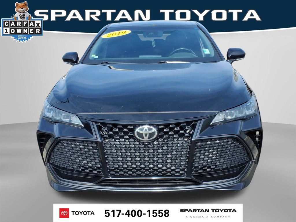 Used 2019 Toyota Avalon XSE w/ Carpet Mat Package FWD image 2
