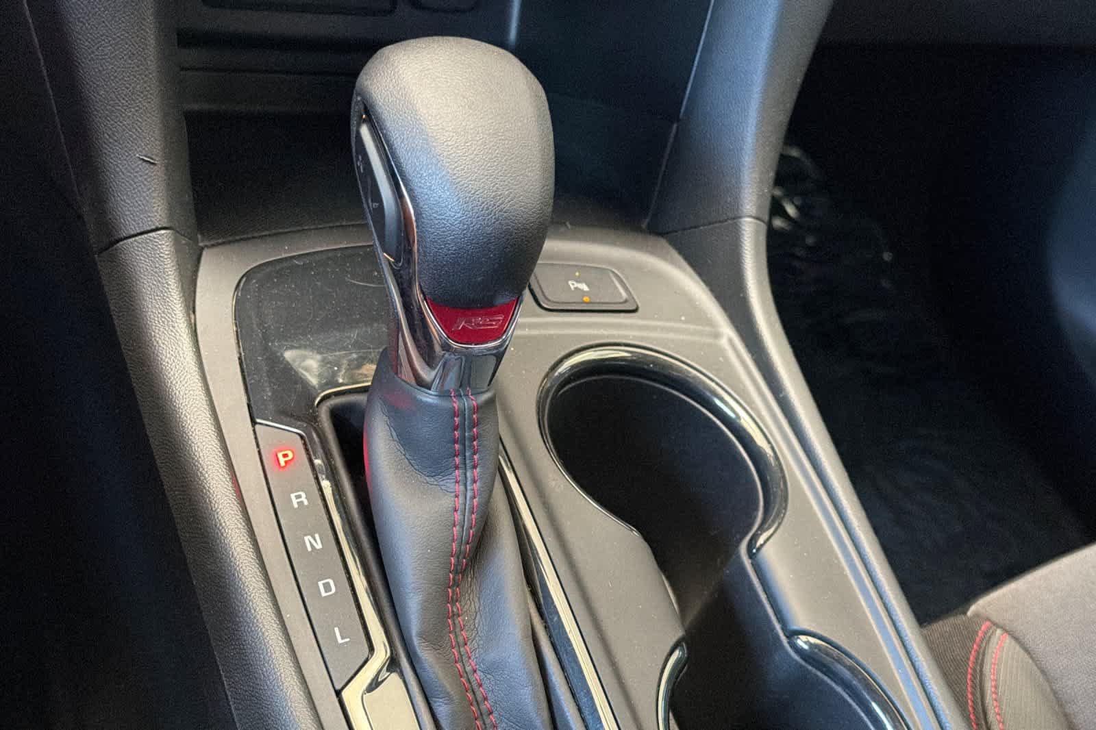 Used 2022 Chevrolet Equinox RS w/ Infotainment Package FWD image 22
