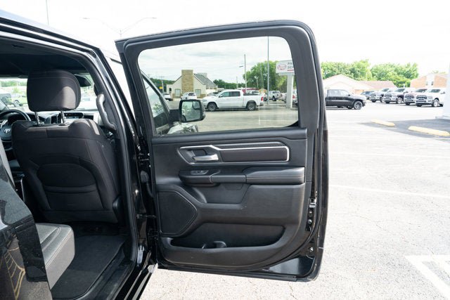 Used 2025 RAM 1500 Big Horn AWD/4WD image 13