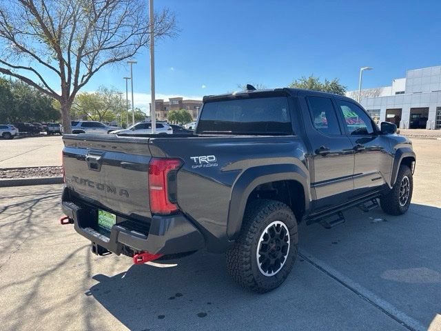 Used 2026 Toyota Tacoma TRD Off-Road AWD/4WD image 5