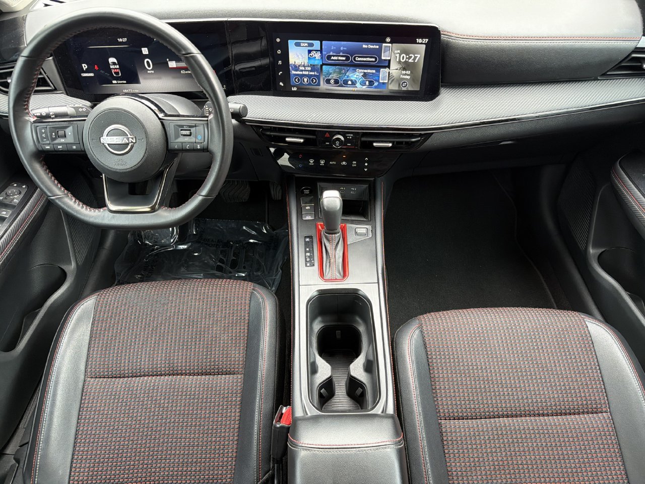 Certified 2025 Nissan Kicks SR FWD image 2