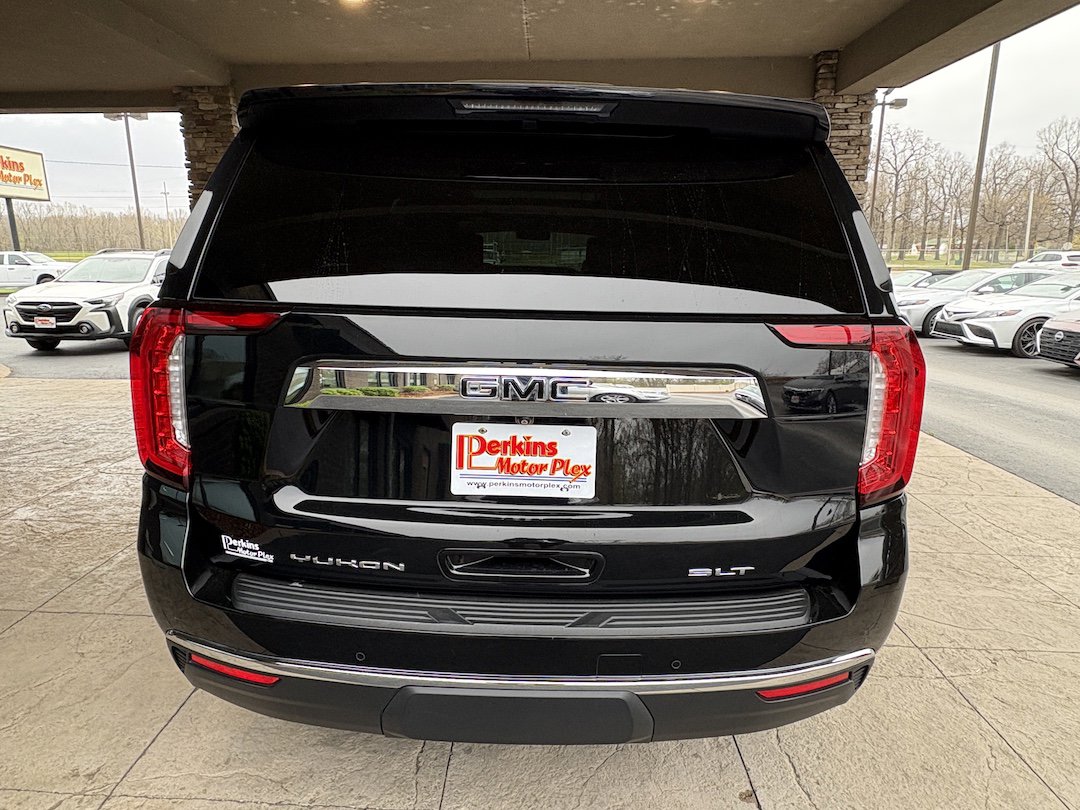Used 2021 GMC Yukon XL SLT w/ SLT Luxury Plus Package image 7