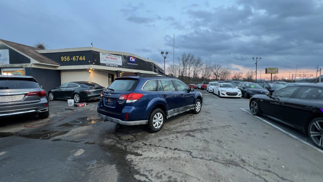 Used 2010 Subaru Outback 2.5i image 2