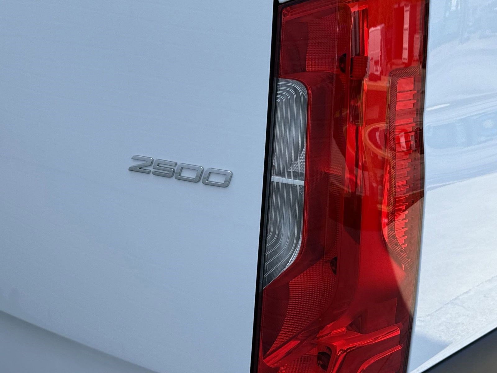 New 2025 Mercedes-Benz Sprinter 2500 image 12