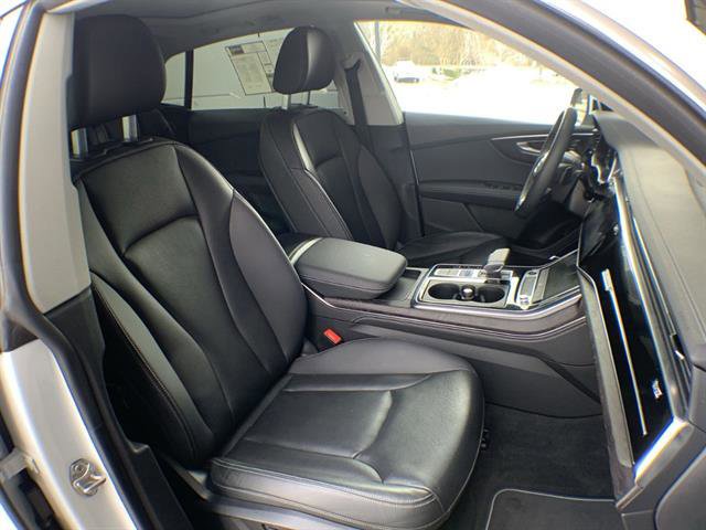 Used 2023 Audi Q8 Premium Plus w/ Premium Plus Package image 17