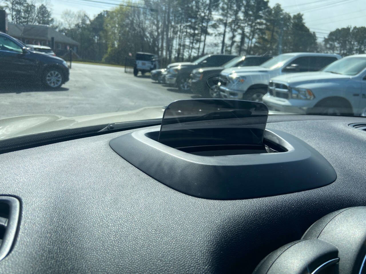 Used 2018 MINI Cooper Countryman Cooper 4dr Crossover image 16