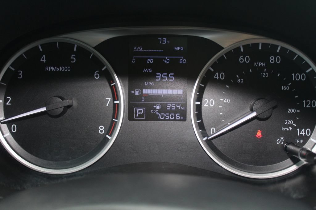Used 2024 Nissan Versa S w/ Trunk Package FWD image 16