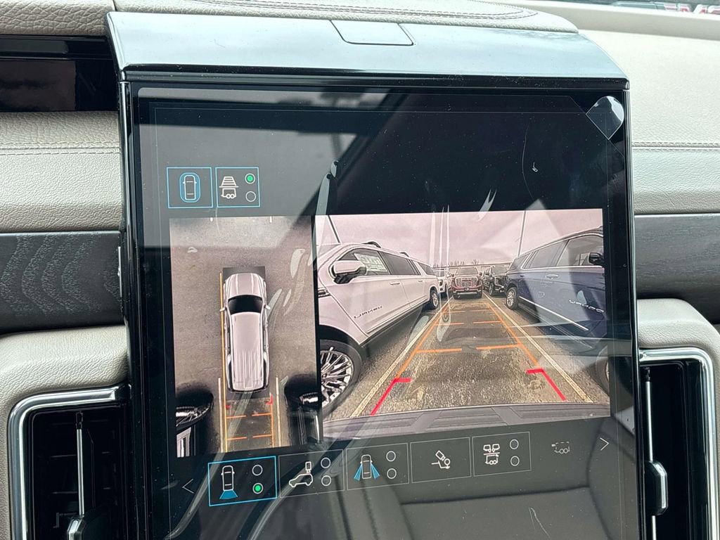 New 2026 GMC Yukon XL Denali w/ Denali Reserve Package image 15