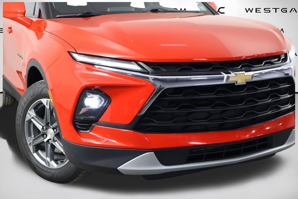 Used 2023 Chevrolet Blazer LT AWD/4WD image 45