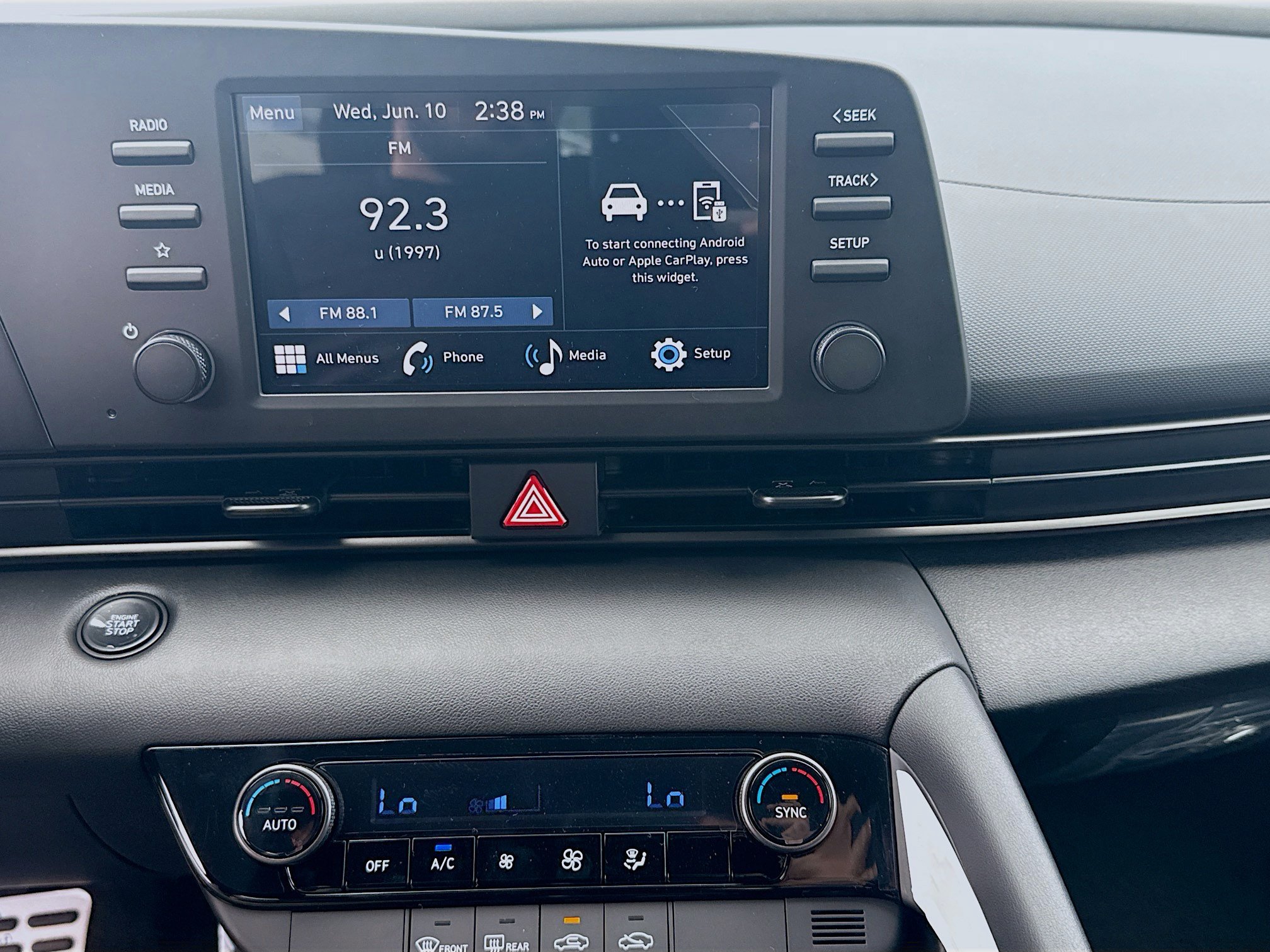 New 2026 Hyundai Elantra Sport FWD image 10