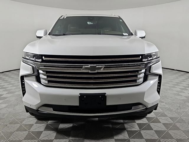 Used 2021 Chevrolet Tahoe High Country w/ Premium Package AWD/4WD image 2