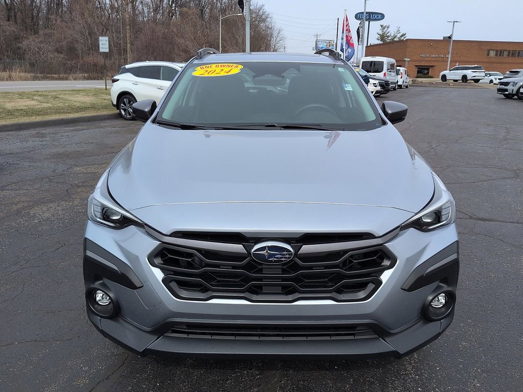 Used 2024 Subaru Crosstrek 2.5i Limited w/ Crosstrek Mirror Package image 3