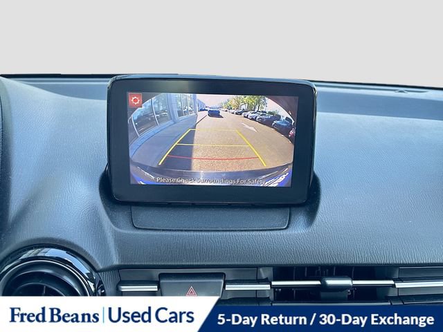 Used 2019 Toyota Yaris LE FWD image 13