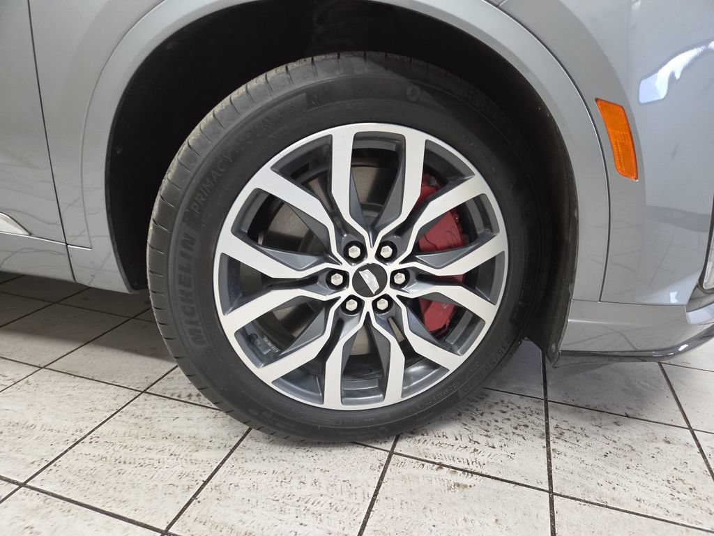 Used 2023 Cadillac XT6 Sport AWD/4WD image 8