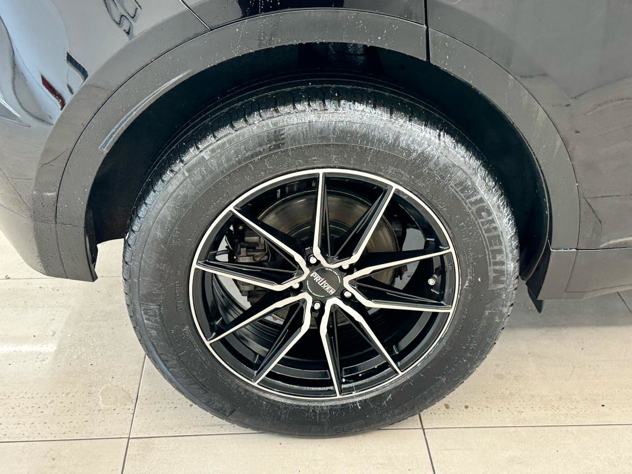 Used 2020 Jaguar E-PACE AWD/4WD image 48