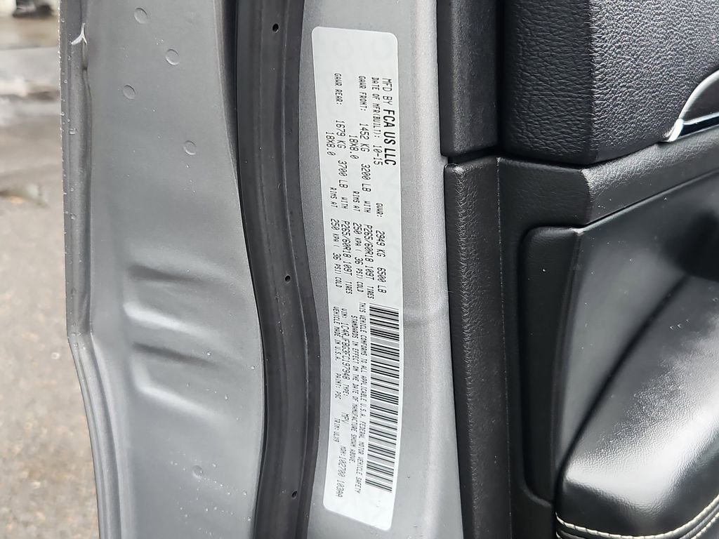 Used 2015 Jeep Grand Cherokee Limited w/ Trailer Tow Group IV image 29