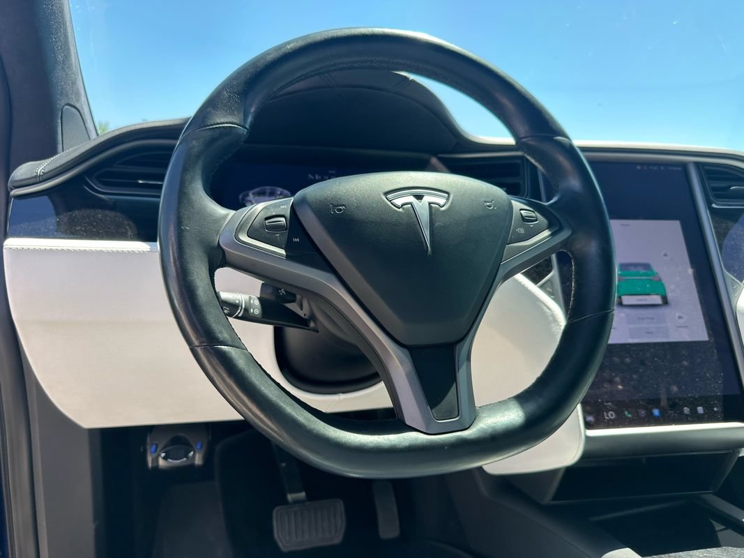 Used 2020 Tesla Model X Long Range AWD/4WD image 37