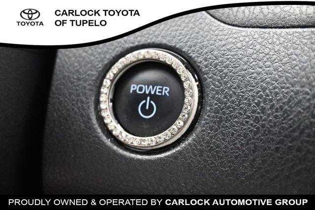 Used 2025 Toyota Camry SE w/ Convenience Package FWD image 29