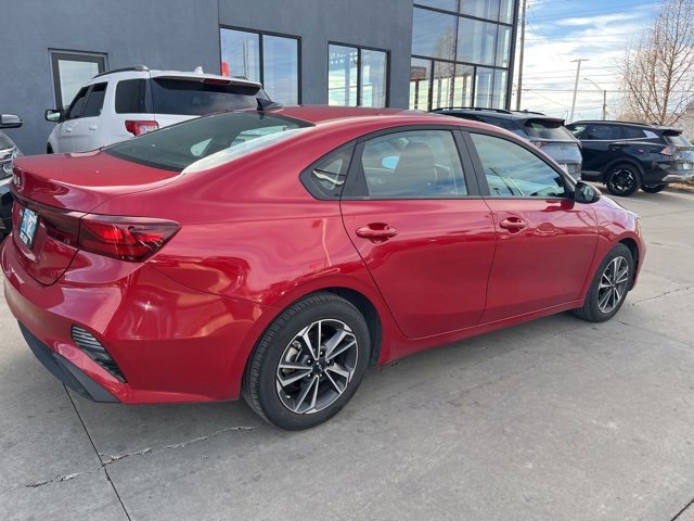 Used 2024 Kia Forte LXS w/ LXS Technology Package image 4