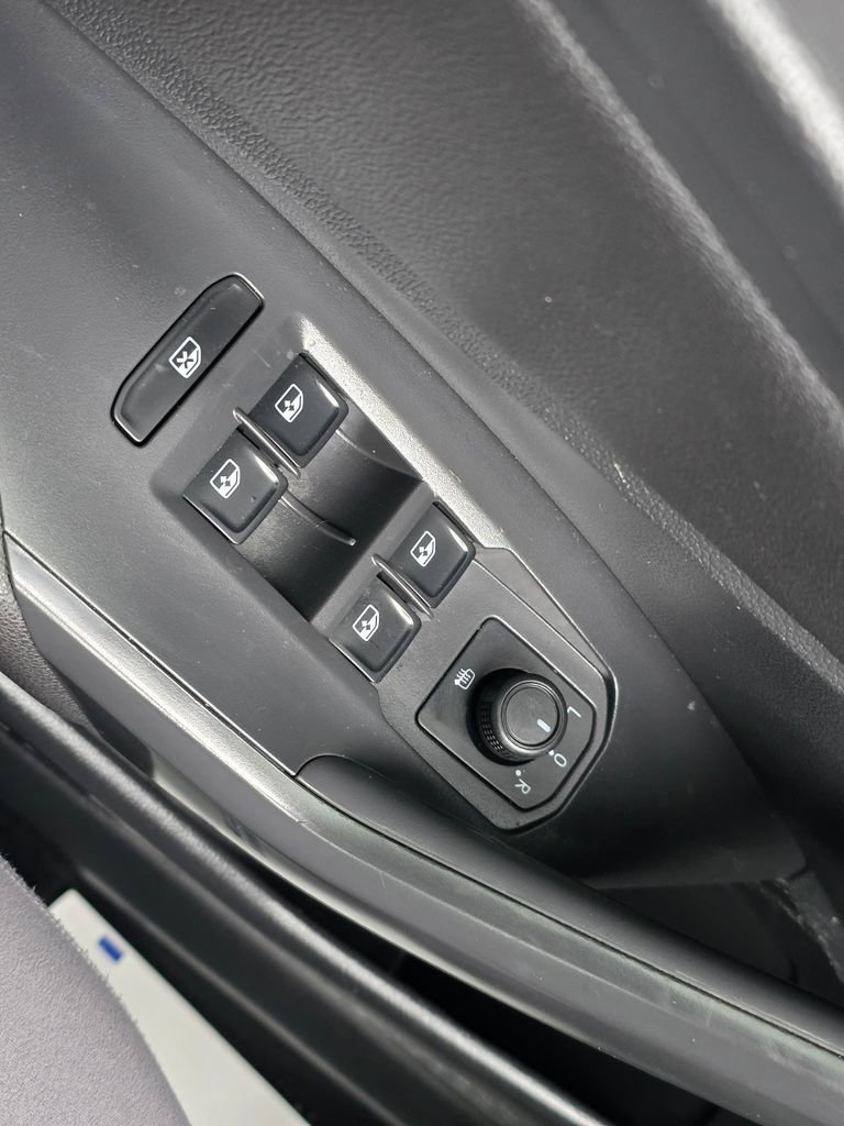 Used 2020 Volkswagen Jetta R-Line image 38