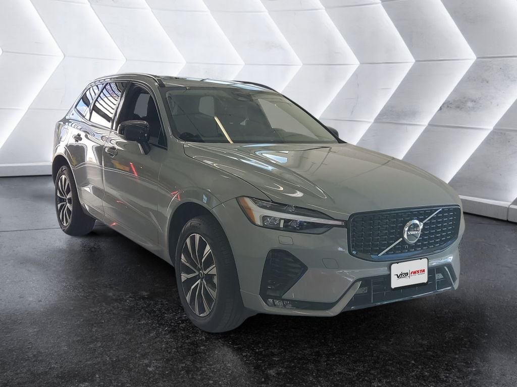 Used 2025 Volvo XC60 B5 Core w/ Climate Package