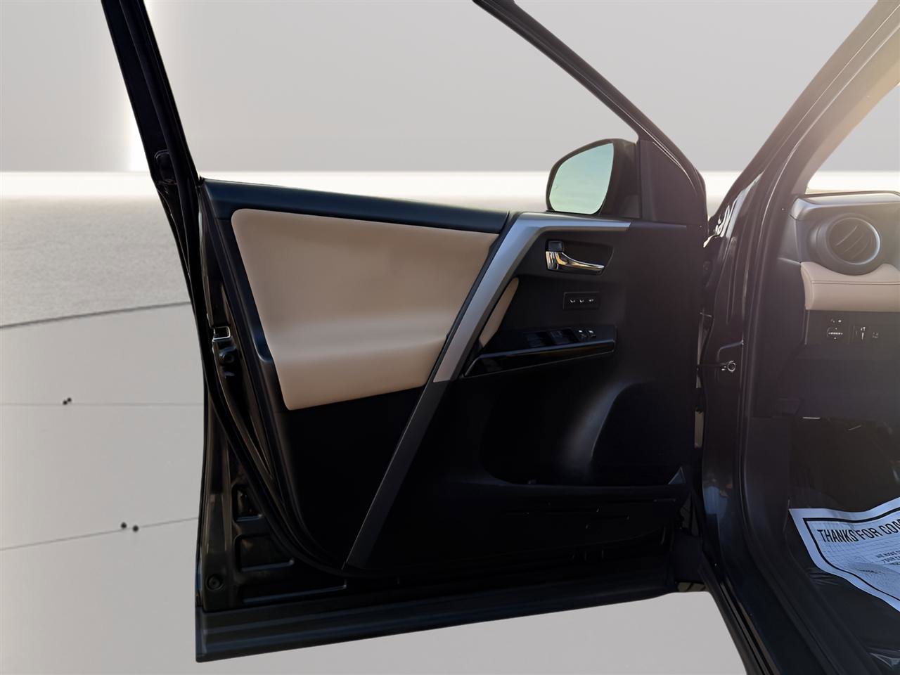 Used 2017 Toyota RAV4 Limited w/ Carpet Mat Package image 17