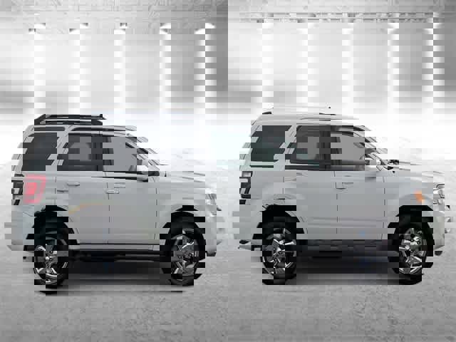 Used 2010 Ford Escape Limited image 9