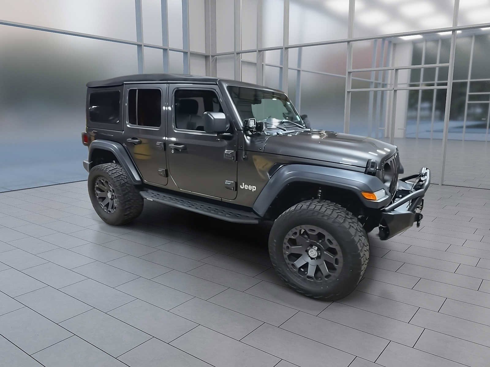 Used 2018 Jeep Wrangler Unlimited Sport S AWD/4WD image 2