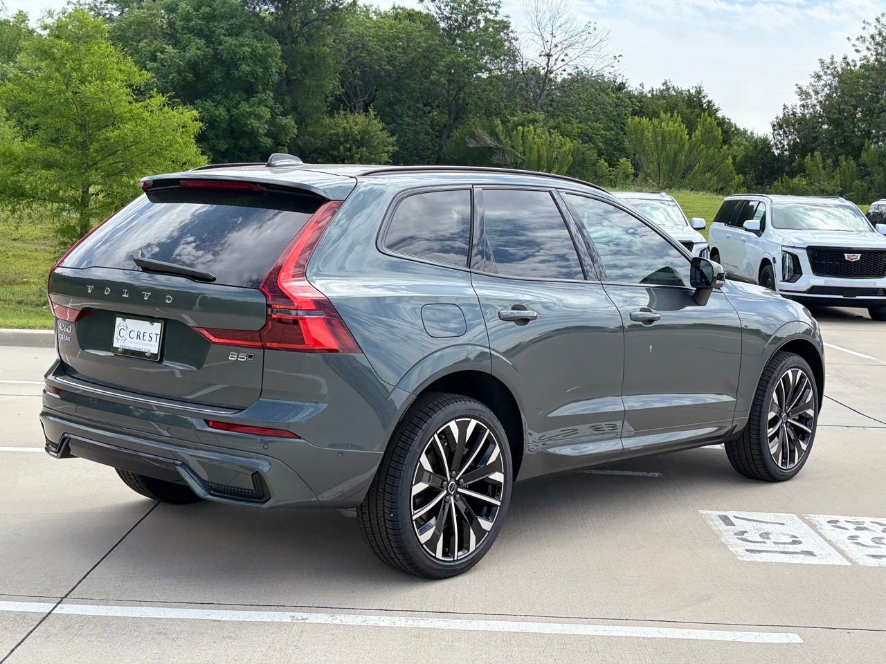 New 2026 Volvo XC60 B5 Ultra AWD/4WD image 5