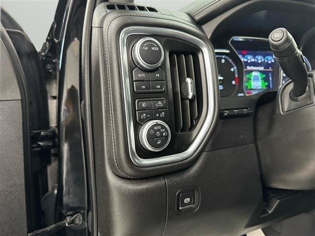Used 2021 GMC Sierra 3500 Denali w/ Denali Ultimate Package AWD/4WD image 13