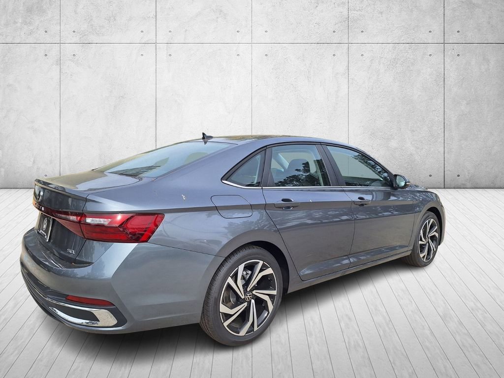 New 2026 Volkswagen Jetta SEL image 5