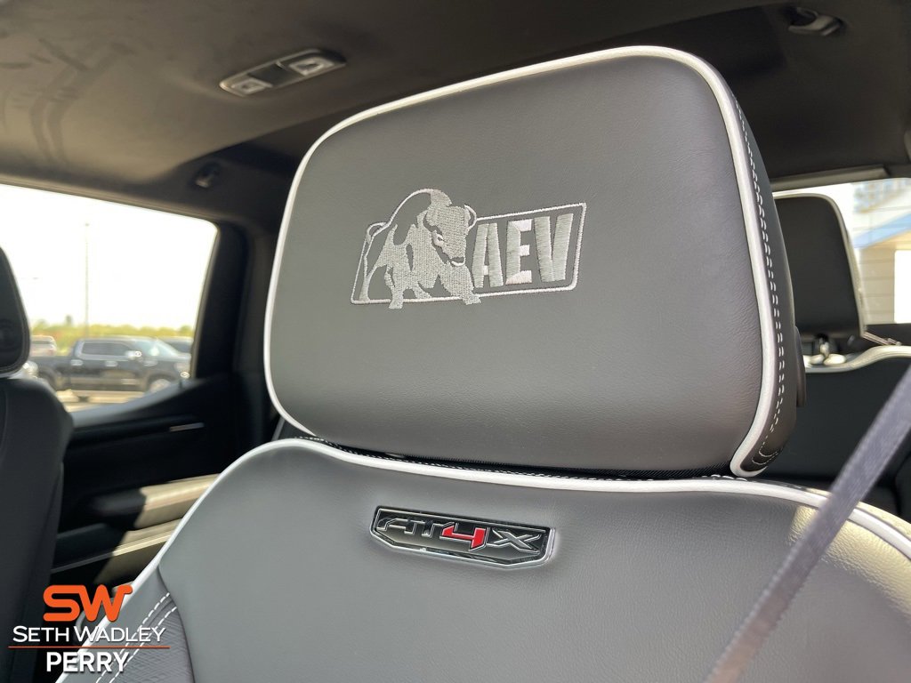New 2026 GMC Sierra 1500 AT4X w/ AT4X AEV Edition image 15