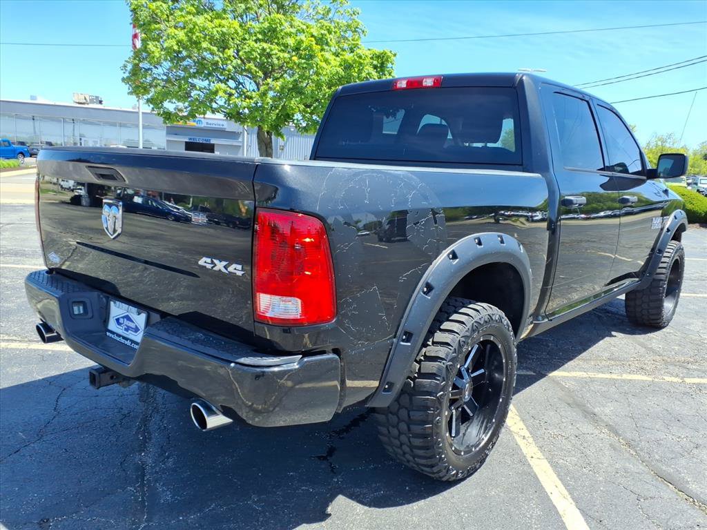 Used 2018 RAM 1500 ST AWD/4WD image 7