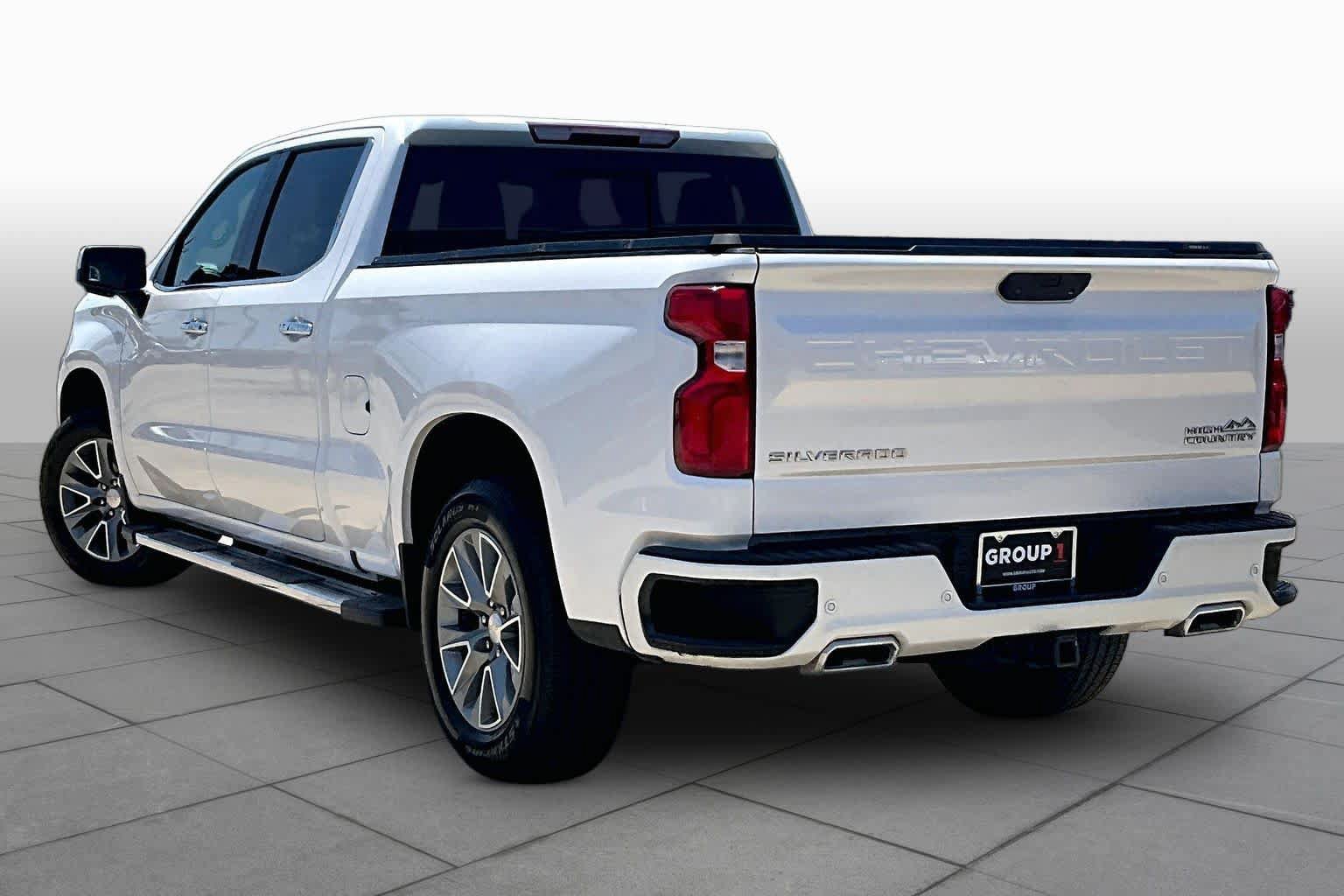 Used 2022 Chevrolet Silverado 1500 High Country AWD/4WD image 12