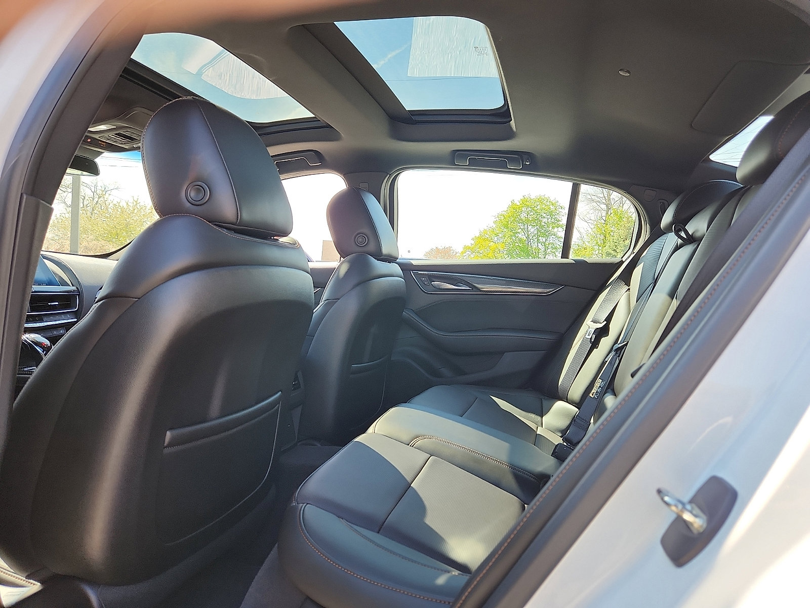 Used 2023 Cadillac CT5 Sport w/ Climate Package AWD/4WD image 10